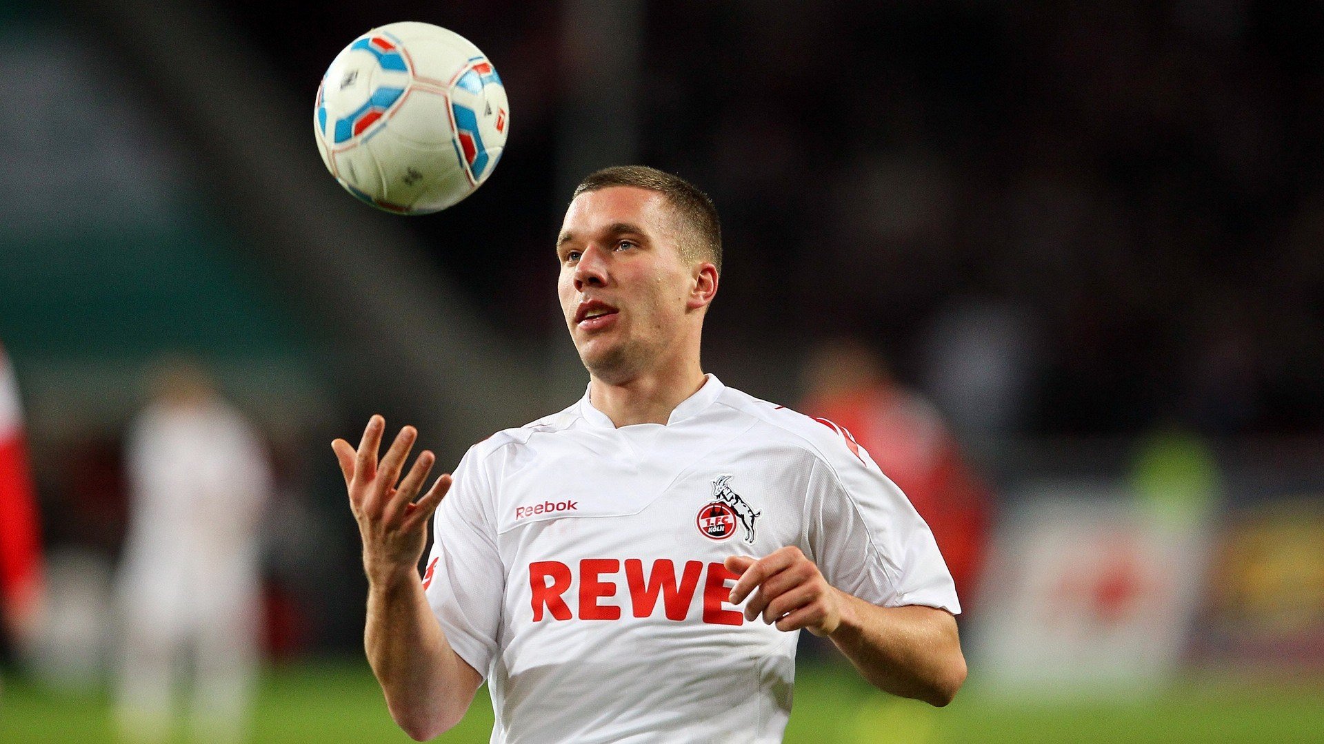 星空体育登陆首页-伊朗联赛球队战术创新，伊朗队主场